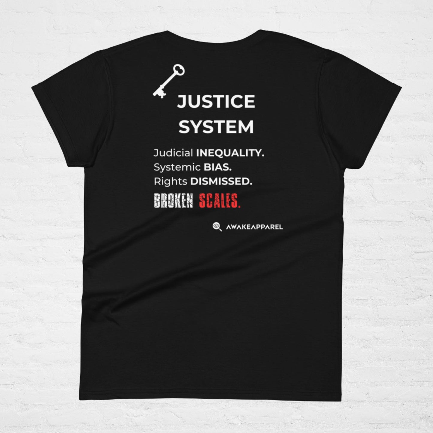 Colección KYE: Sistema de justicia - Camiseta - Mujer